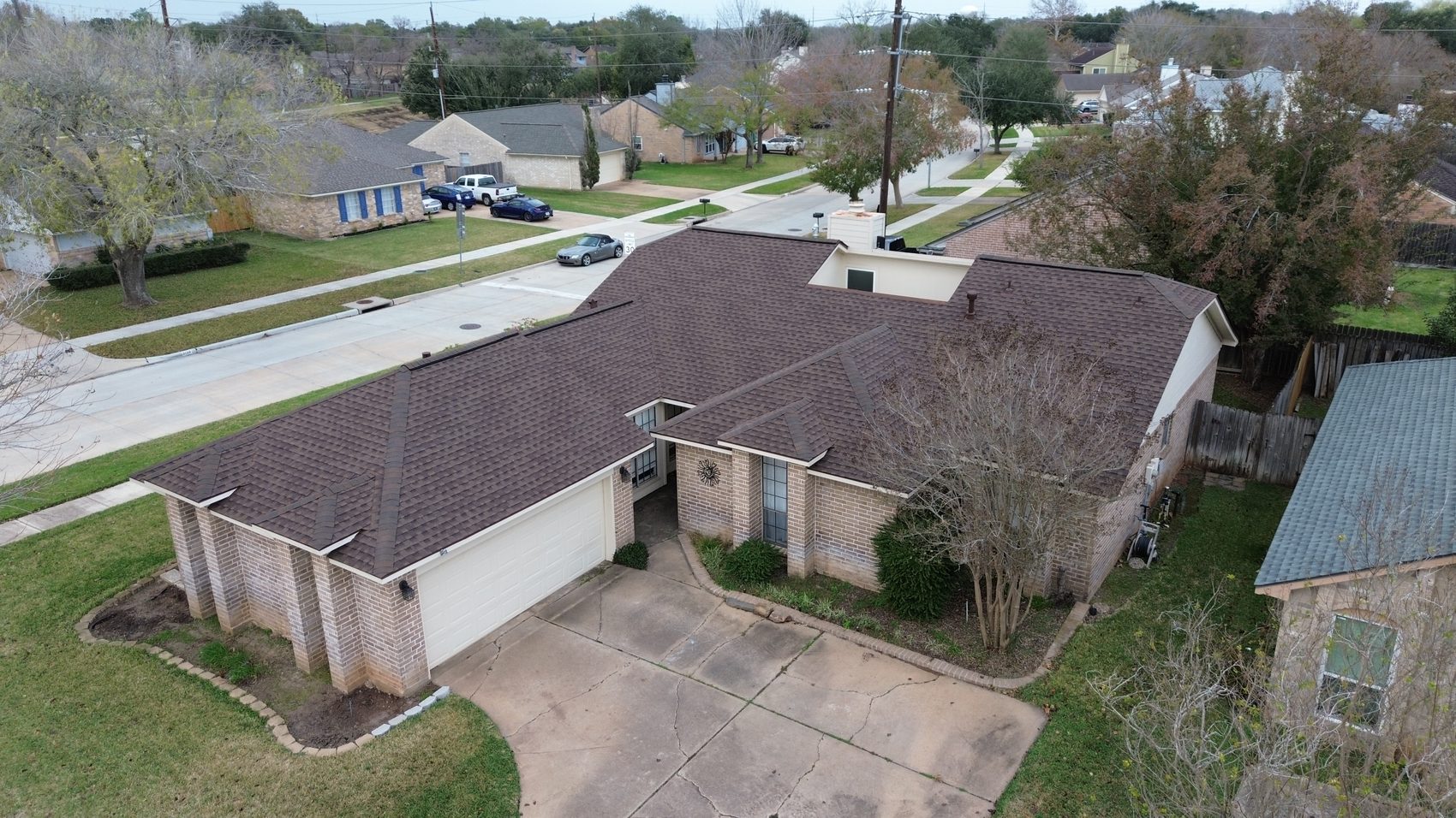 GAF Timberline HDZ shingles in Barkwood
